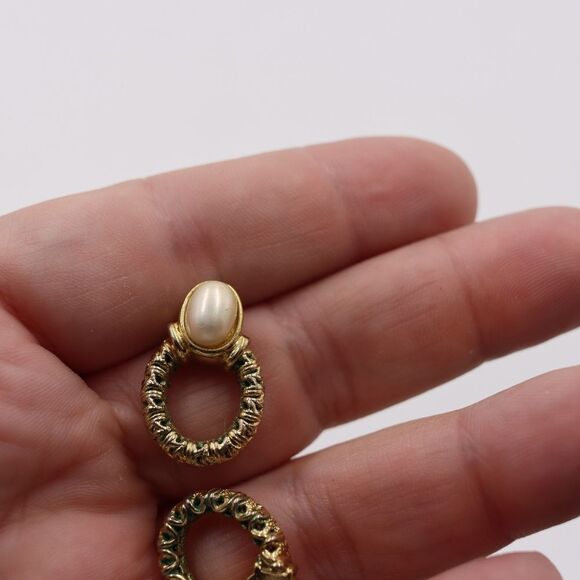Trifari Vintage Oval Pearl Post Earrings | Oval Gold Tone Frame Costume Jewelry - Picture 4 of 9